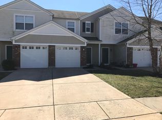 4060 Gentry Dr, Belleville, IL 62226