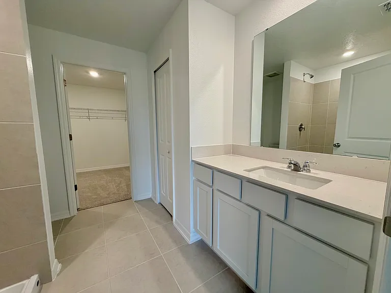 2280 Green Valley St — Photo 9