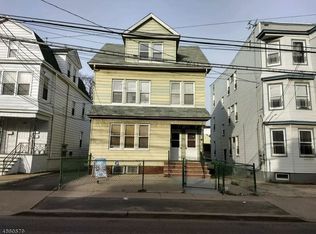 1079 Grove St, Irvington, NJ 07111