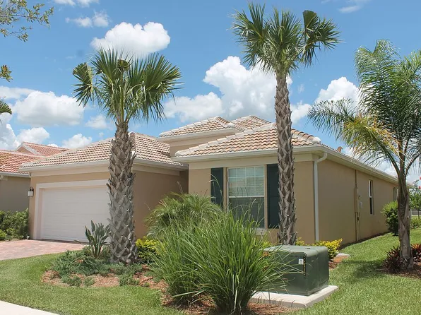 28023 Pisces Ln, Bonita Springs, FL 34135