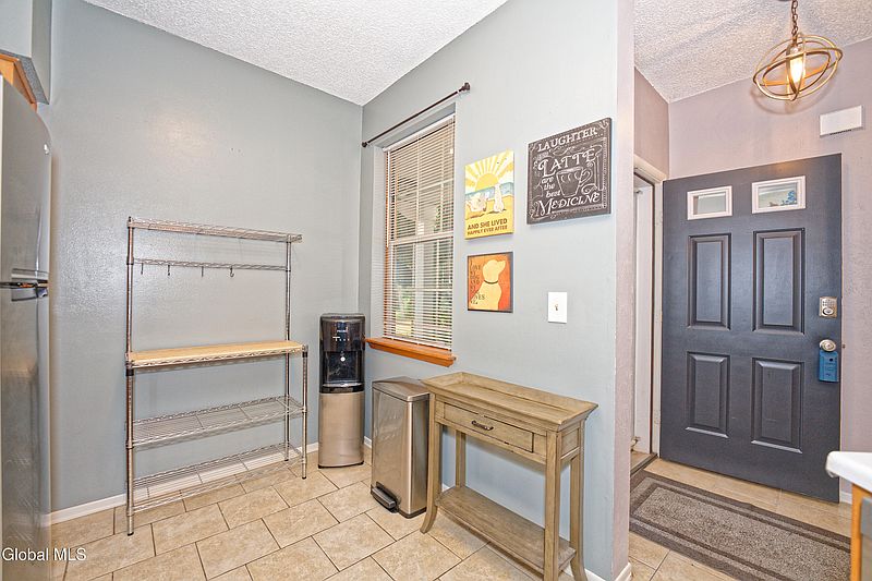 5th image of 4704 S Foxwood Drive