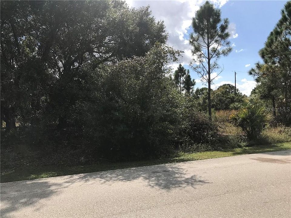 2nd image of 27095 Capistrano Dr