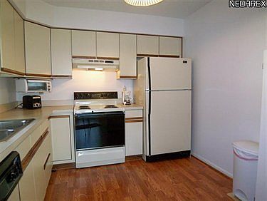2nd image of 4304 Alpine Hill Ct