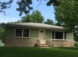 2308 W Cushing St, Decatur, IL 62526