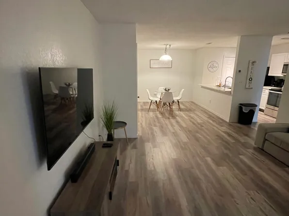 10263 Gandy Blvd N APT 615, Saint Petersburg, FL 33702