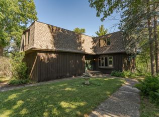 2717 Oslo Ct NE, Rochester, MN 55906