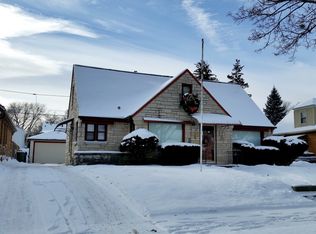 3611 W Ruskin St, Milwaukee, WI 53215