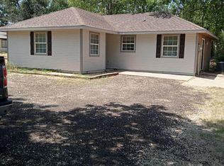 310 E Pecan St, Edgewood, TX 75117