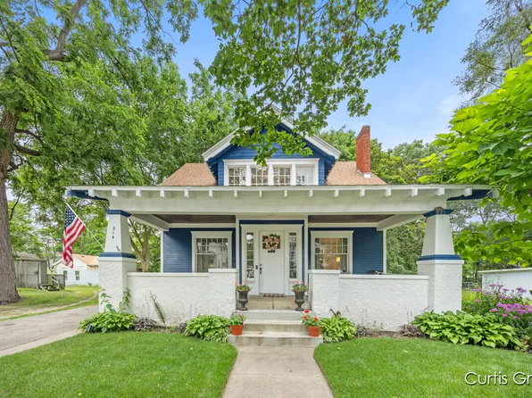314 W Orange St, Greenville, MI 48838