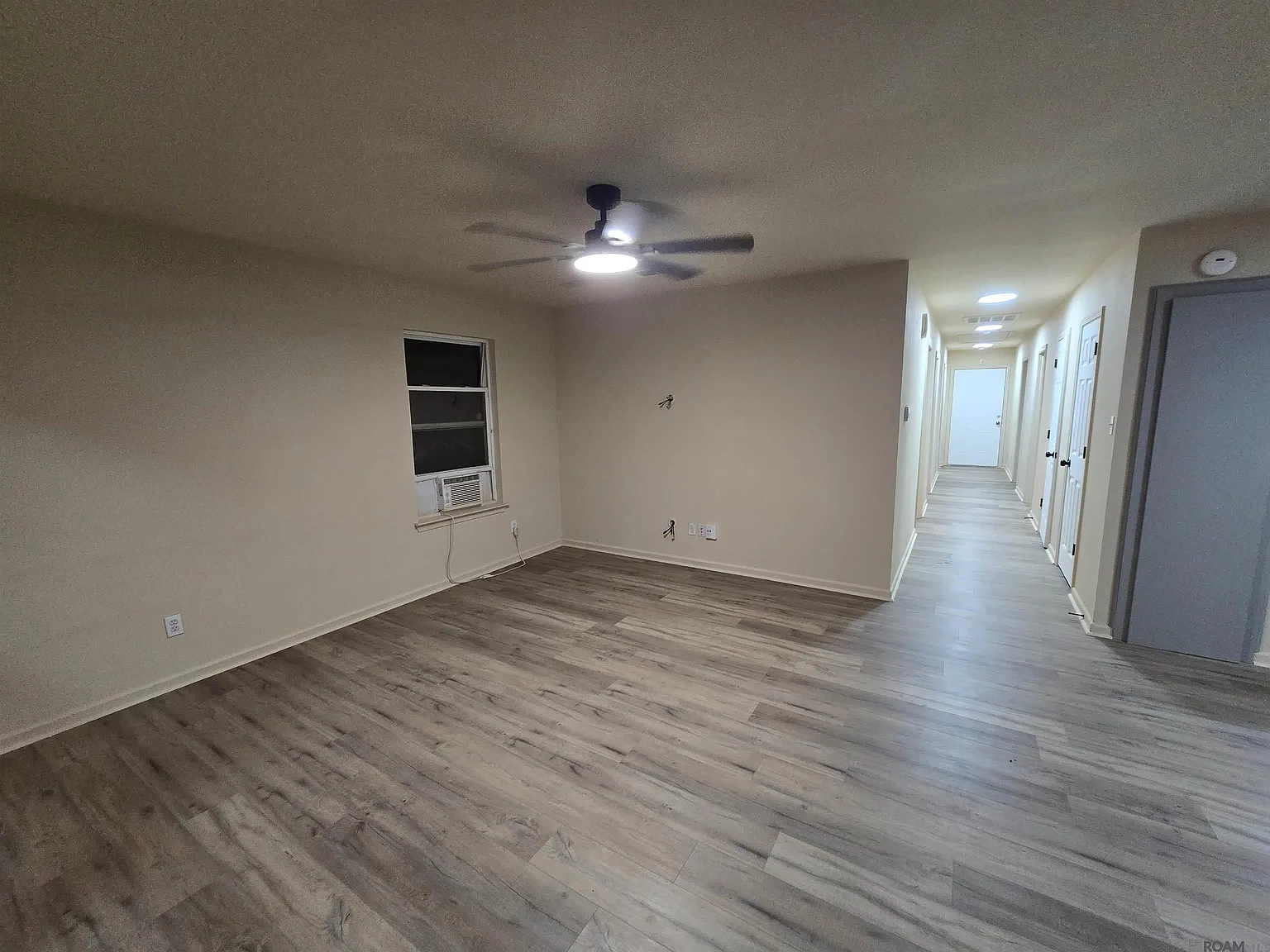 3 bed, 1100 sqft, $1,400 — Photo 2