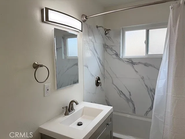 685 E Vista Chino #5 — Photo 19