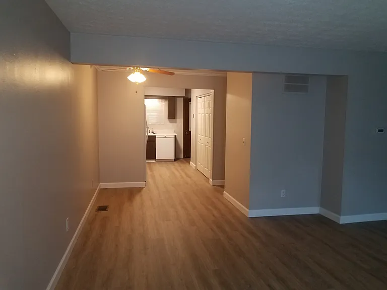 5200 Capitol Hill Dr #B — Photo 7