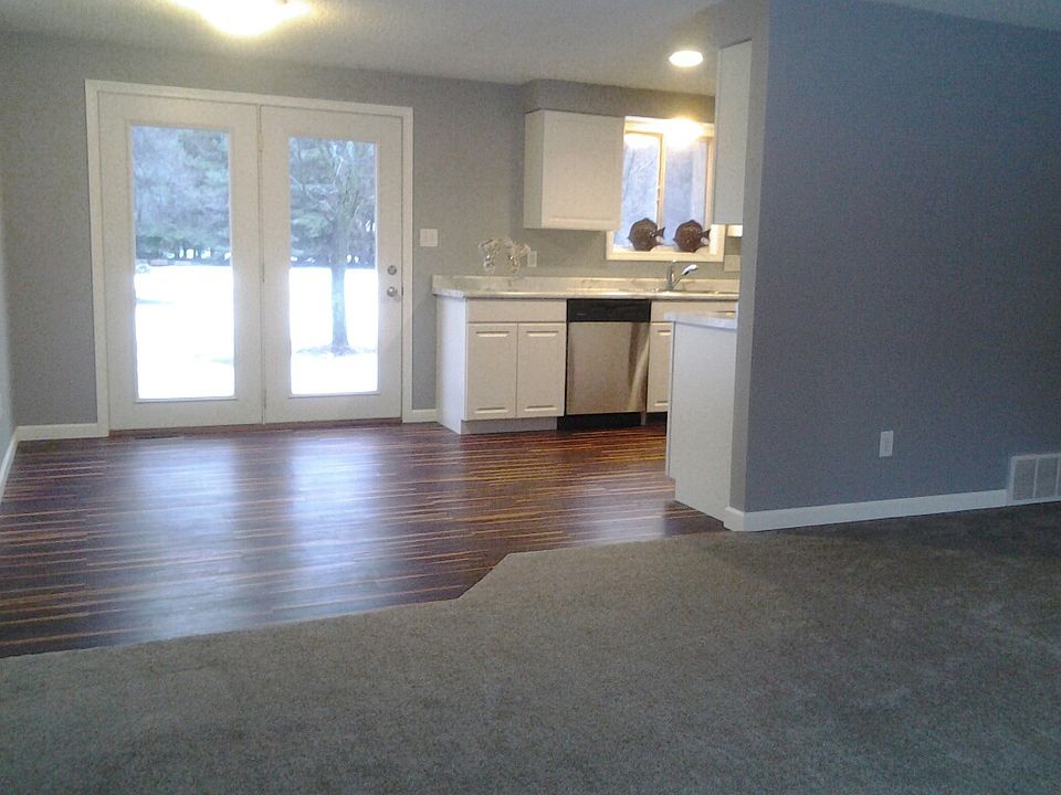 1st image of 4450 Wilhelm Rd NW
