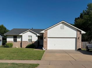 2621 W 44th St S, Wichita, KS 67217