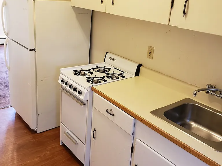 410 E Yampa St — Photo 14