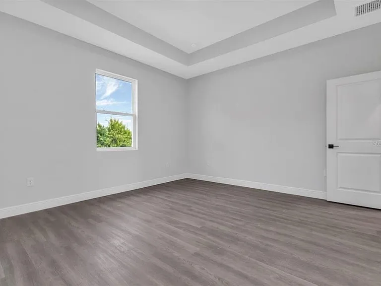 13314 Holtville Ave — Photo 7