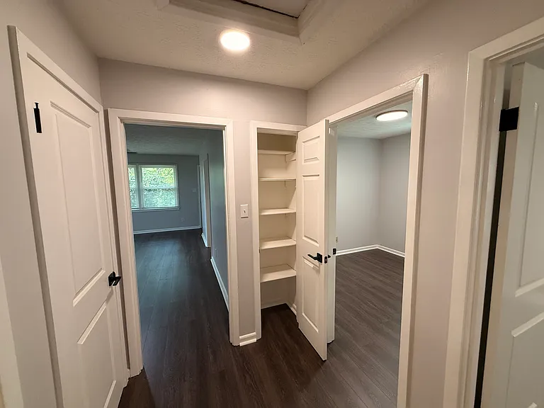 358 Volena Pl — Photo 15