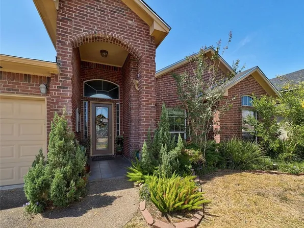 6821 Windy Creek Dr, Corpus Christi, TX 78414