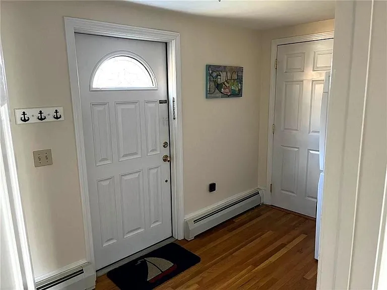 249 Tuckerman Ave #5 — Photo 9