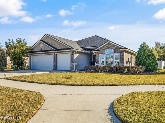 2nd image of 15715 BAINEBRIDGE Drive