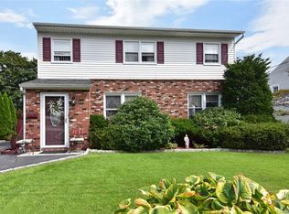 165 Concord Rd, Yonkers, NY 10710