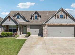 13309 S 19th Ct, Bixby, OK 74008