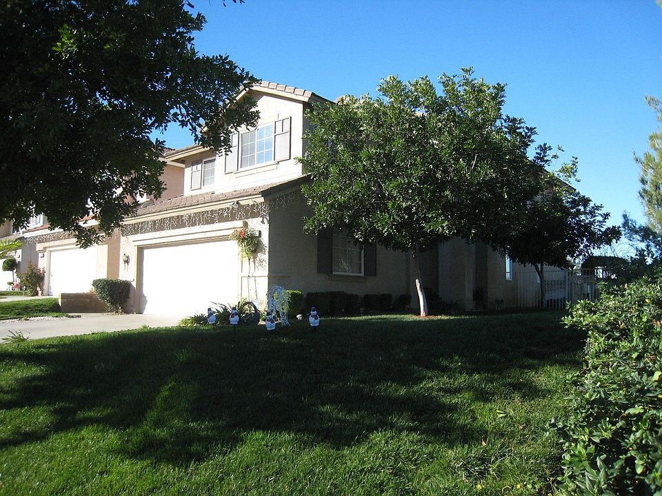 COMPLIMENTS OF PARK PLACE REAL ESTATE