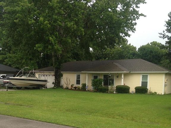 3rd image of 2430 Burns Dr
