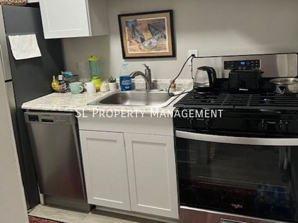 217 S Arthur Ashe Blvd APT 10