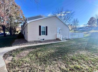 80 S Yorktown Rd, Macomb, IL 61455