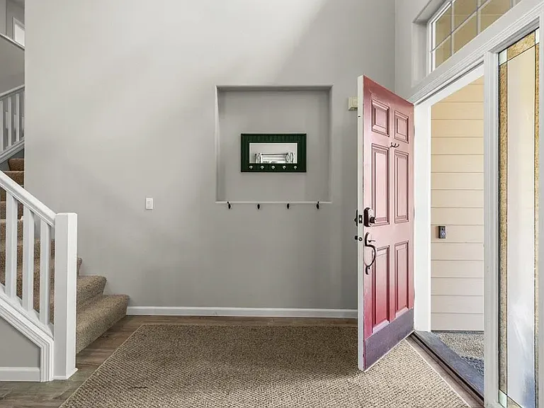 15812 NE 18th Ct — Photo 7