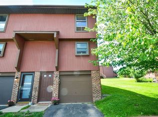 111 Willingate Rd, Fairport, NY 14450