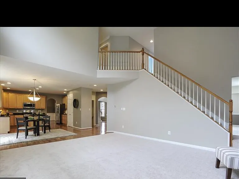 21359 Gentle Heights Ct — Photo 10