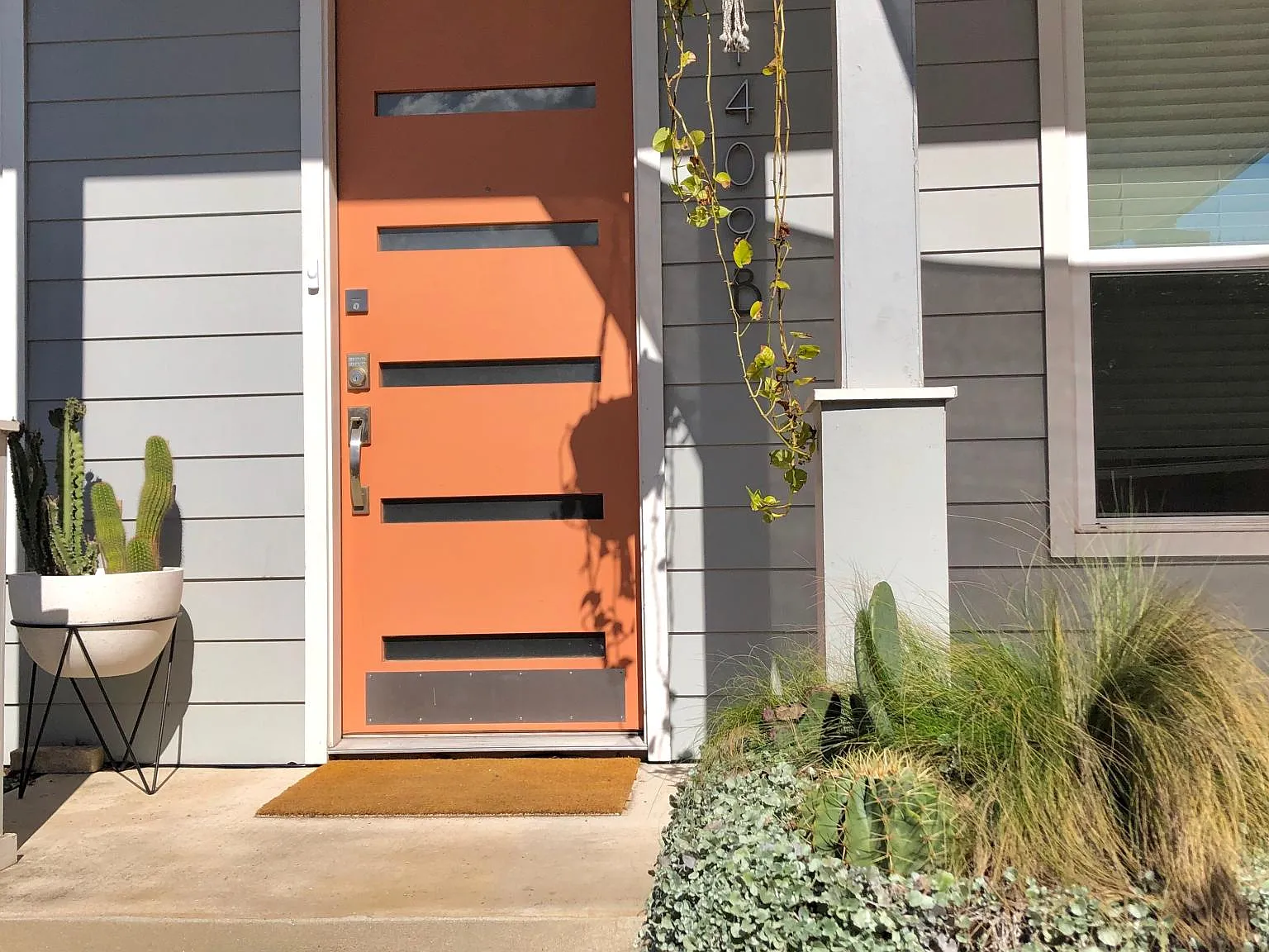 1409 Canterbury St — Photo 3