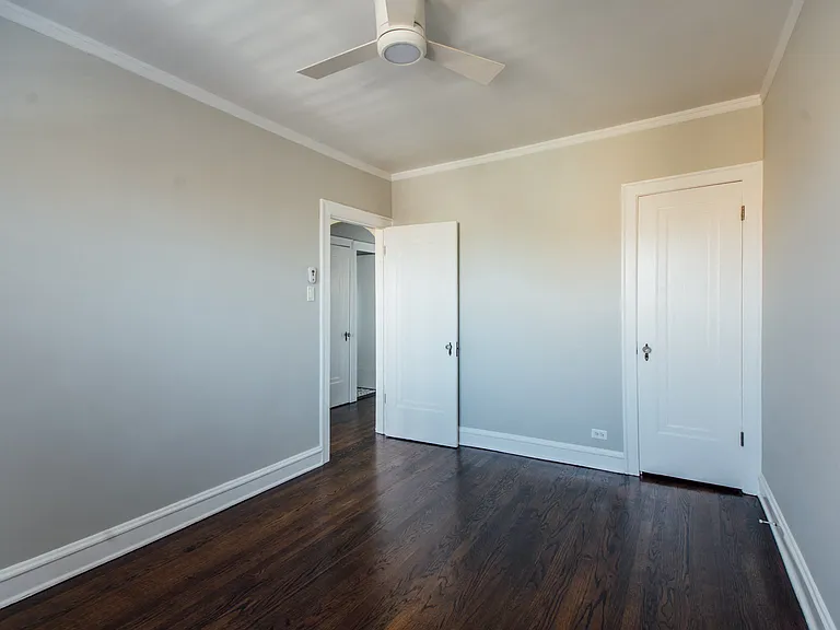 4329: Unit N2, 1BD - Bedroom