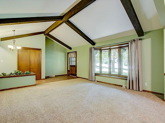 5th image of 1278 Lizbeth Ln