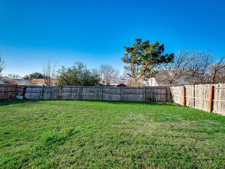 3728 Staghorn Cir S — Photo 15