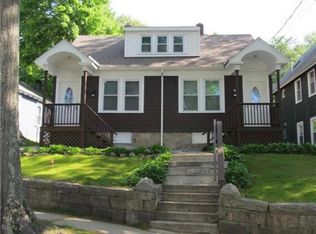 317 Broad St #1, New London, CT 06320