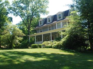 143 Beechmont Dr, New Rochelle, NY 10804