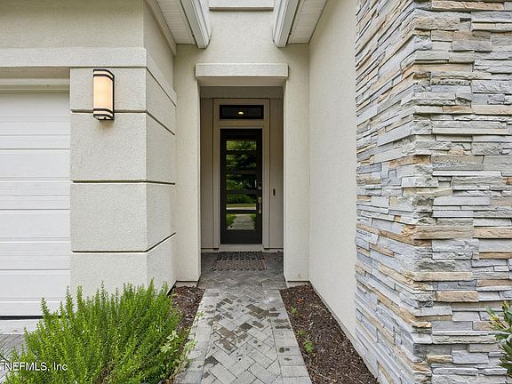 3rd image of 9837 FILAMENT Boulevard