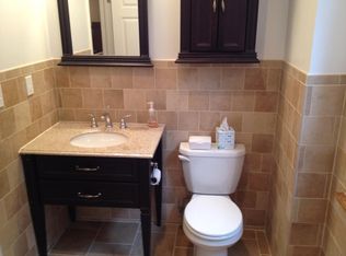 983 N 5th St APT 2, Philadelphia, PA 19123