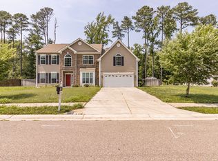 103 Dartmouth Dr, Yorktown, VA 23693