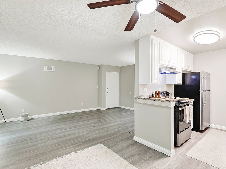 1st image of 450 S La Fayette Park Pl APT 105