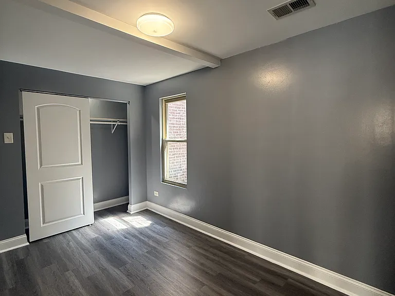 3052 W Lyndale St #2 — Photo 10