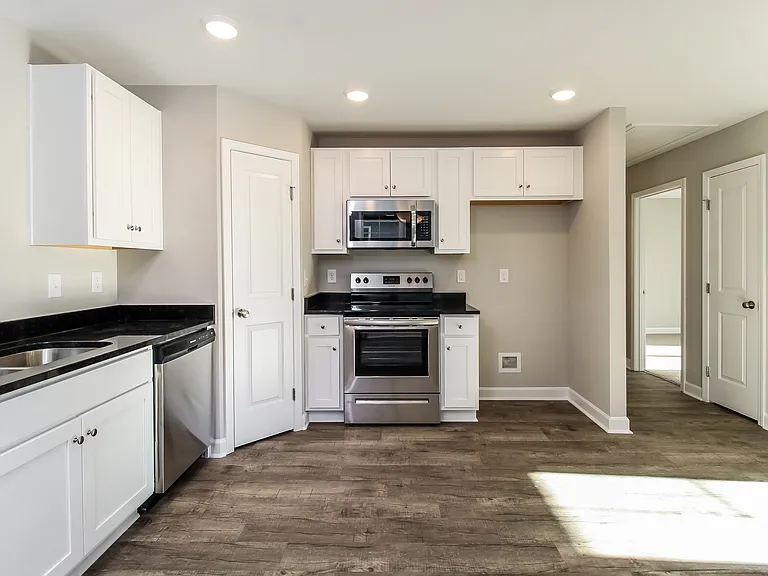 209 Partee St — Photo 5