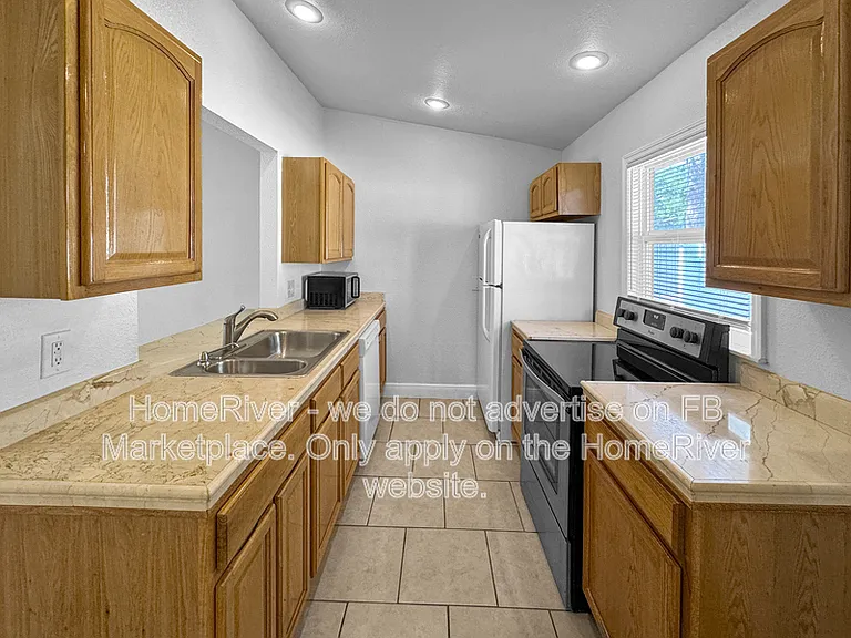 2878 Whitney Rd #A — Photo 3