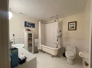 37842 Atkins Knoll Rd, Oconomowoc, WI 53066