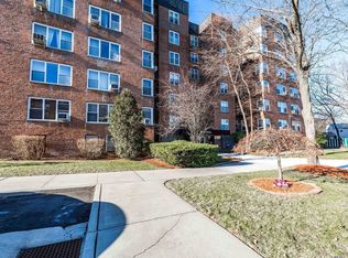 20915 18th Ave #1B, Bayside, NY