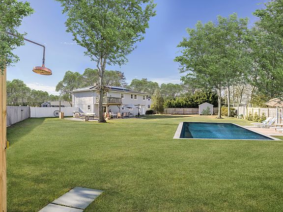 2nd image of 8 Westerly Ct