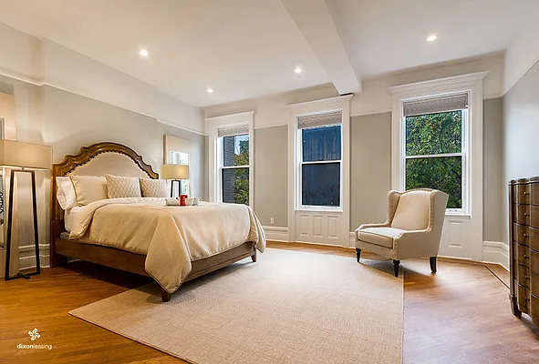 Rented by Dixon Advisory USA Inc. | media 47